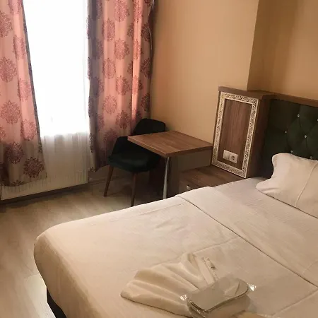 Hotel Neva *