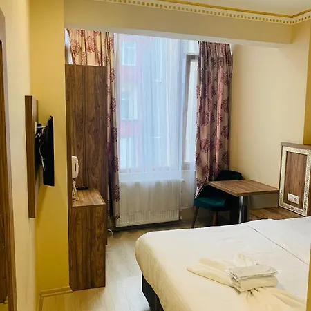 Neva Hotel *